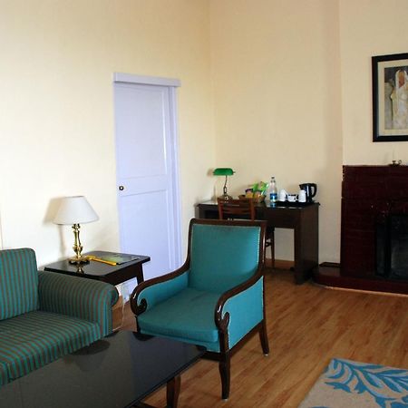 Alasia Hotel 카사울리 외부 사진