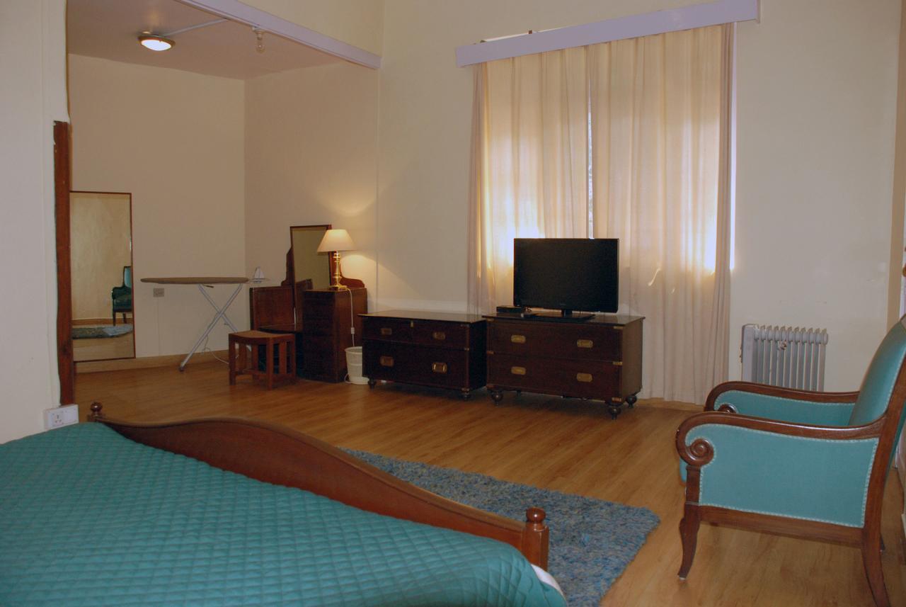 Alasia Hotel 카사울리 외부 사진